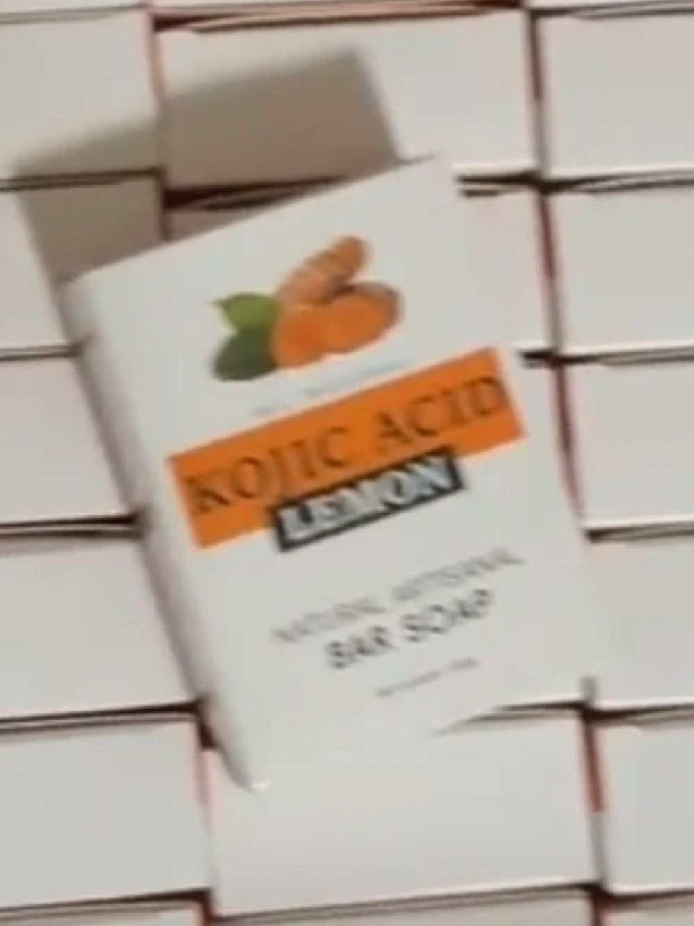 Kojic Acid Lemon Brightening Bar Soap - White/Orange